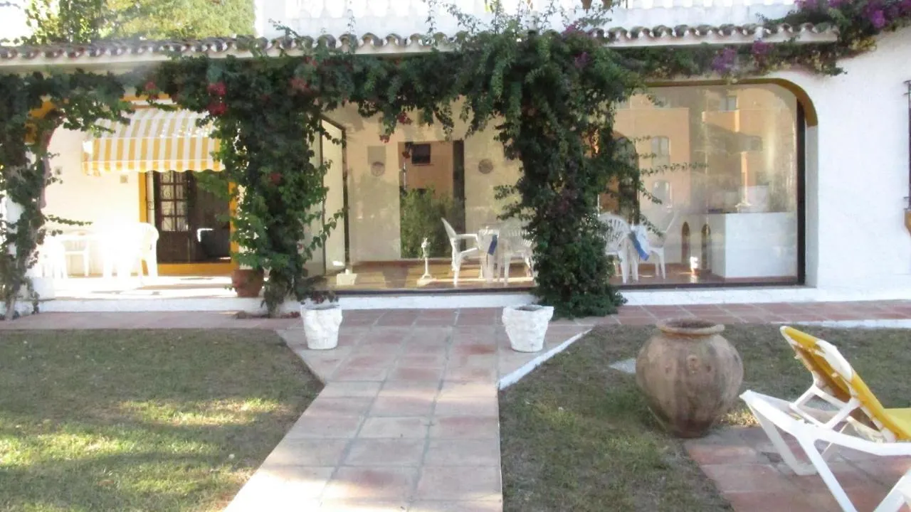 Spectacular Andalusian Villa Linda Vista Playa - Big Private Pool, Bbq & 2 Parking Marbella 0*,