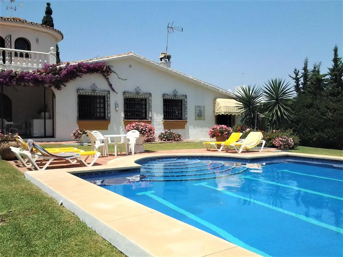 Spectacular Andalusian Villa Linda Vista Playa - Big Private Pool, Bbq & 2 Parking Marbellac